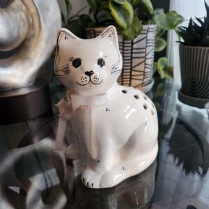 White Cat Vintage 7” Ceramic Potpourri, Candle Holder, Lamp Flower Vase Painted